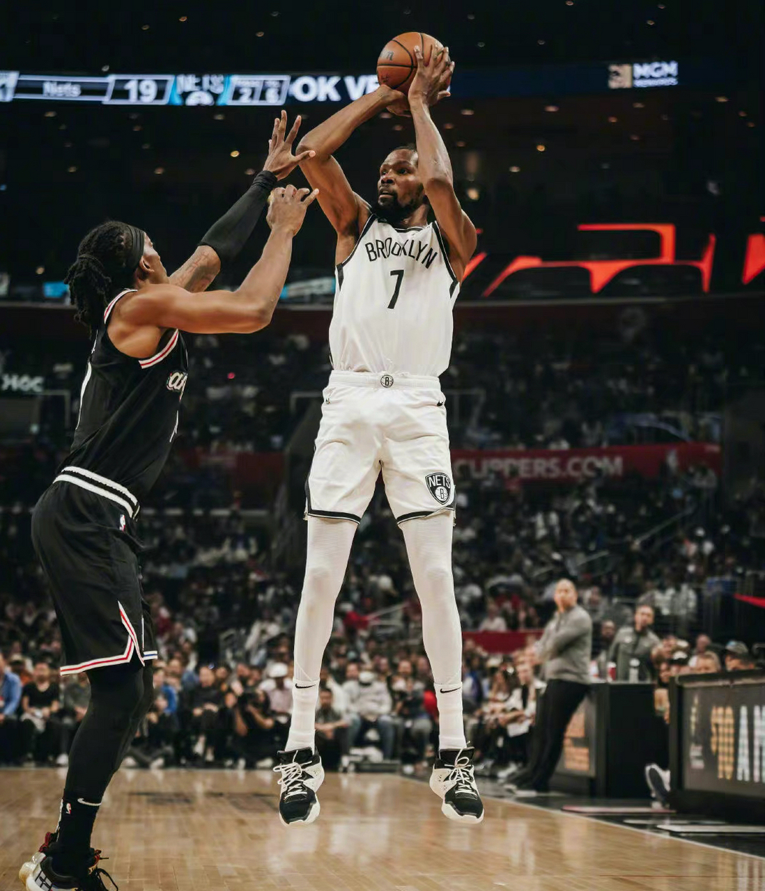 篮网得分均衡，多人篮筐得分，攻击更具威胁的简单介绍