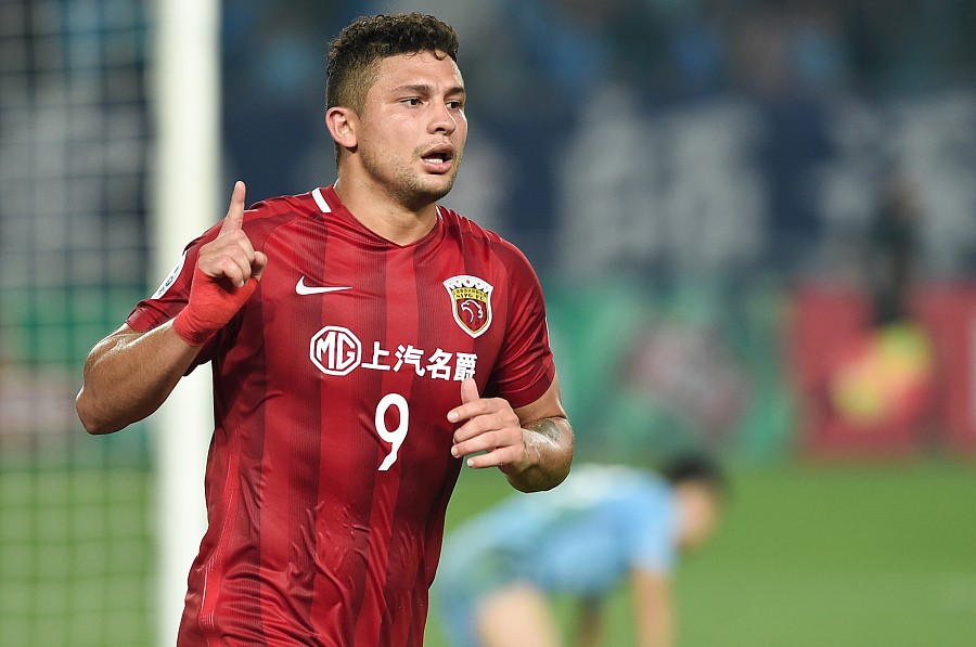 鸟栖破门得分，晋级冠军争夺赛四分之一决赛的简单介绍